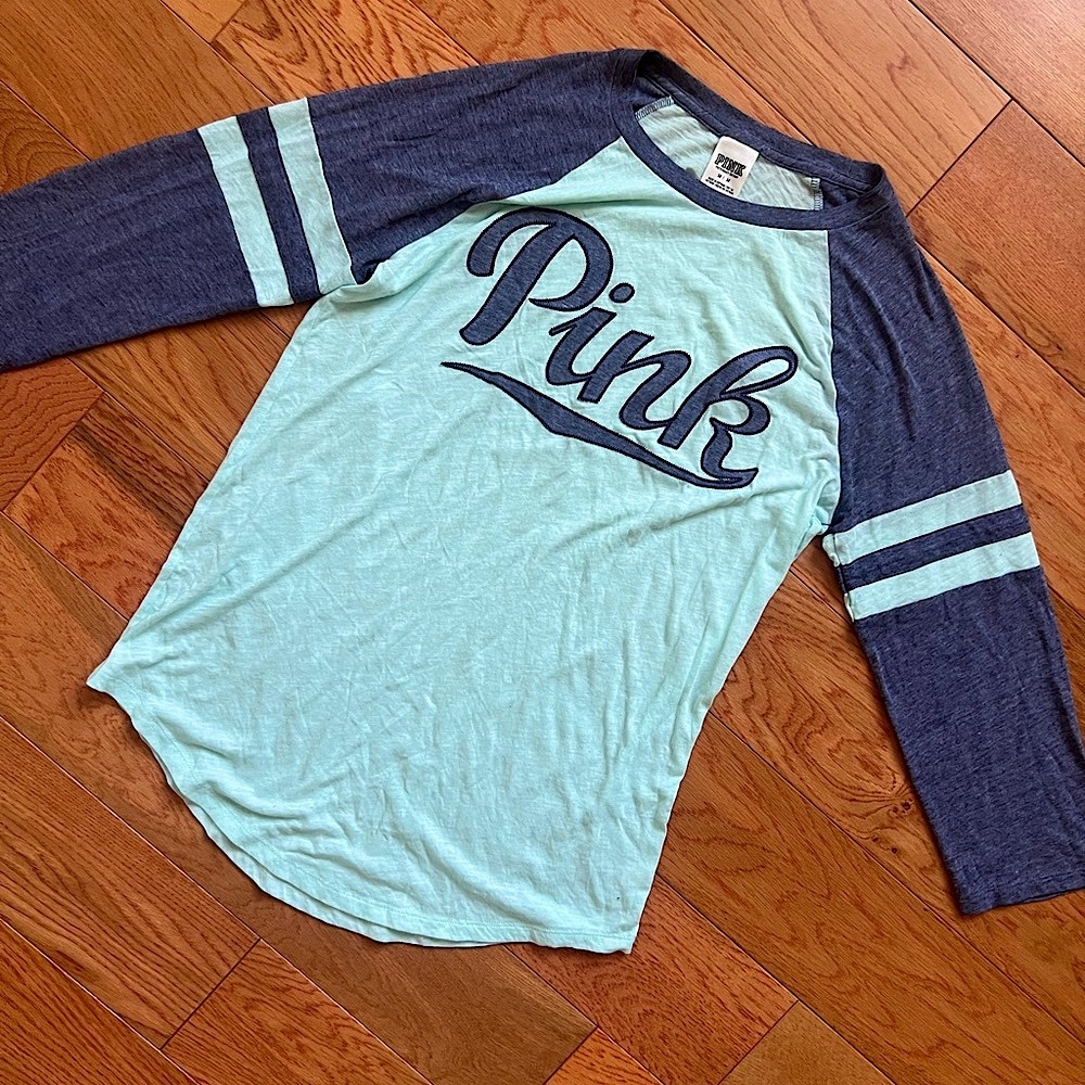 Victoria's Secret pink raglan tee shirt size medium mint navy 3/4 sleeve logo
